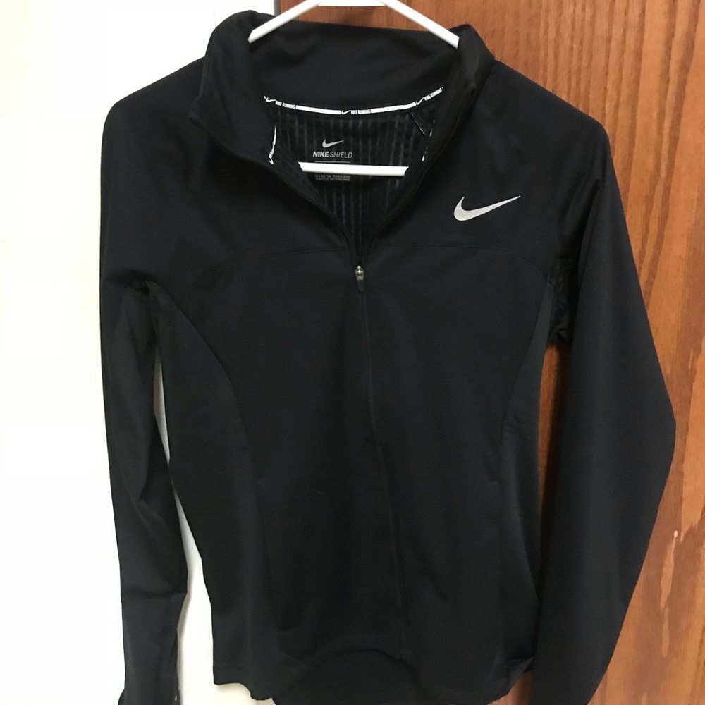 NEVER WORN Nike Shield Zip Up
